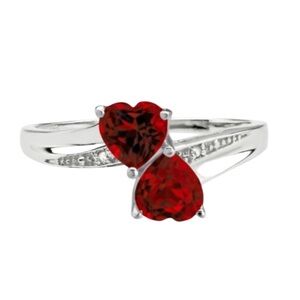 NWOT Garnet Double Heart and Diamond Infinity Sterling Silver Ring